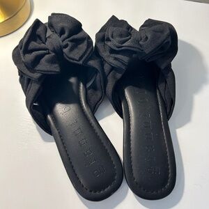 Gianni Bini Slip on sandal